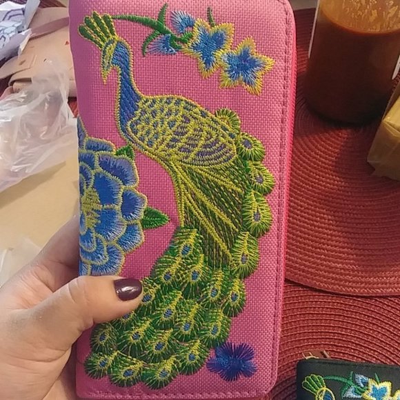 Peacock Wallet Ladies Double sided Embroidery - Picture 3 of 6